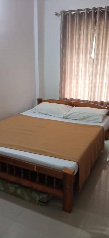 Sivaranjini Tourist Villa Guruvāyūr Kültér fotó