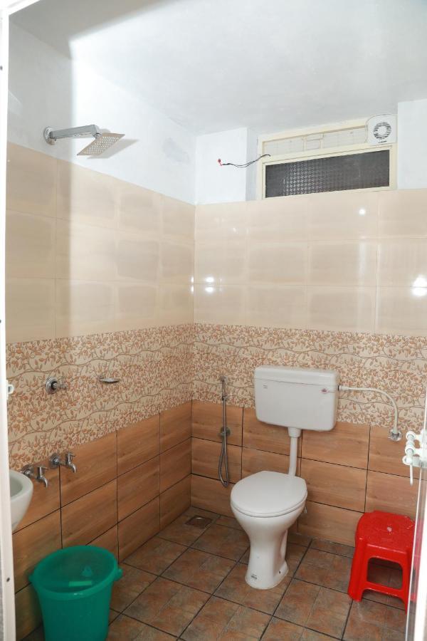 Sivaranjini Tourist Villa Guruvāyūr Kültér fotó