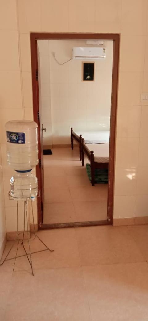 Sivaranjini Tourist Villa Guruvāyūr Kültér fotó