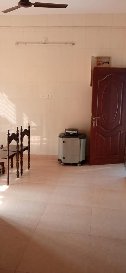 Sivaranjini Tourist Villa Guruvāyūr Kültér fotó
